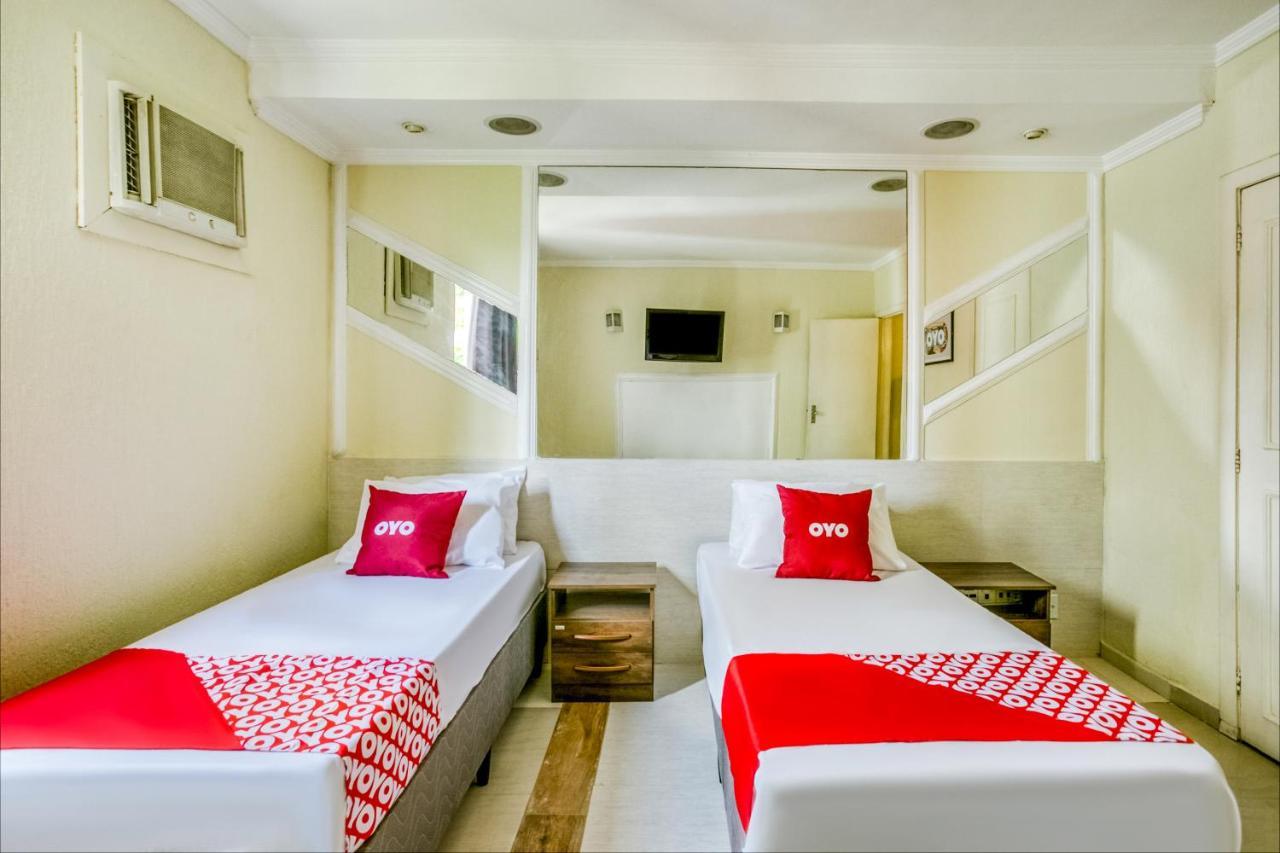Oyo Nobs Hotel, Sao Joao De Meriti Buitenkant foto