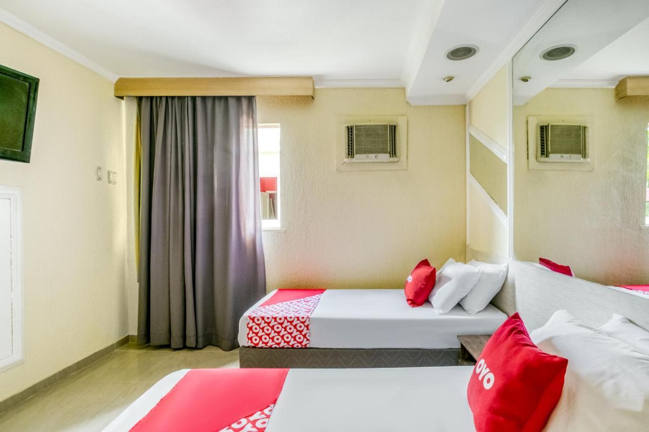 Oyo Nobs Hotel, Sao Joao De Meriti Buitenkant foto
